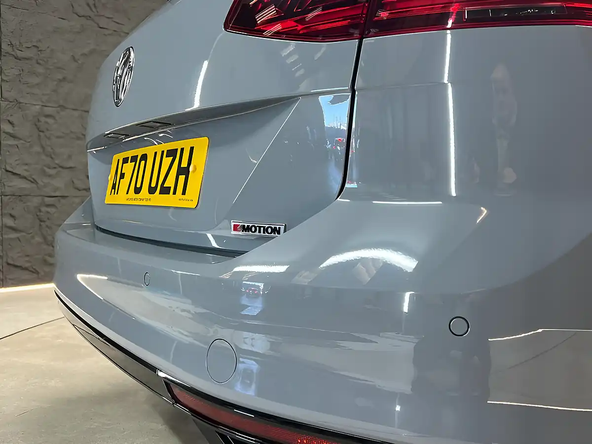 Used 2020 Volkswagen Passat R-Line Urano Grey - Interior and Exterior details 18