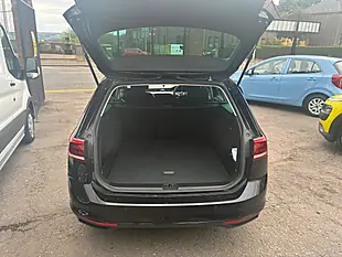 Used 2020 Volkswagen Passat Sel Black - Interior and Exterior details 11