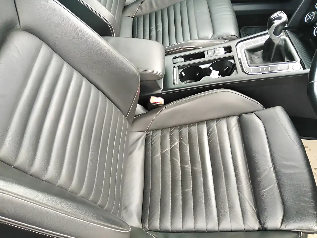 Used 2020 Volkswagen Passat Sel Silver - Interior and Exterior details 12