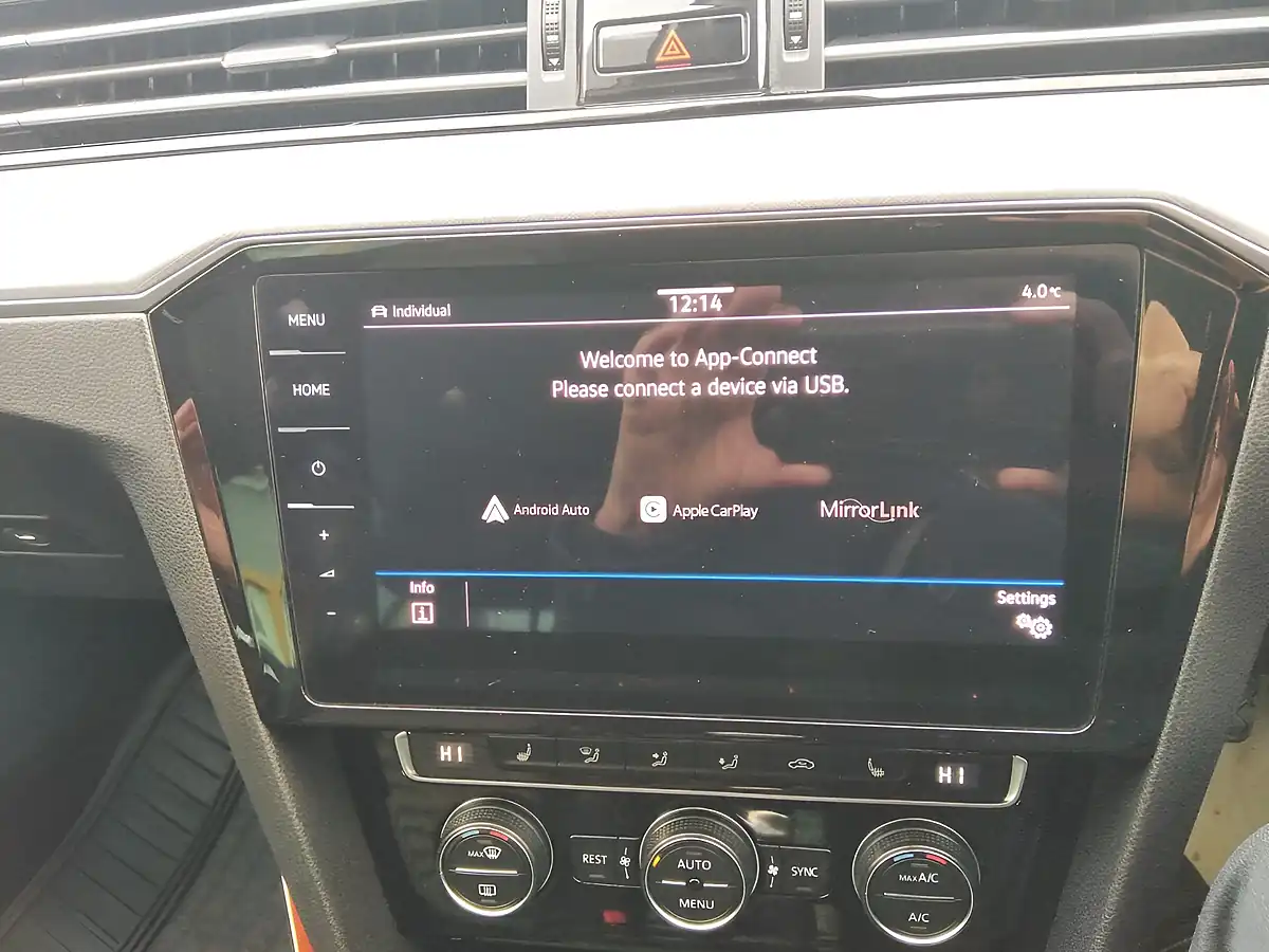 Used 2020 Volkswagen Passat Sel Silver - Interior and Exterior details 15