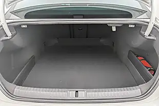 Used 2020 Volkswagen Passat Sel White - Interior and Exterior details 17