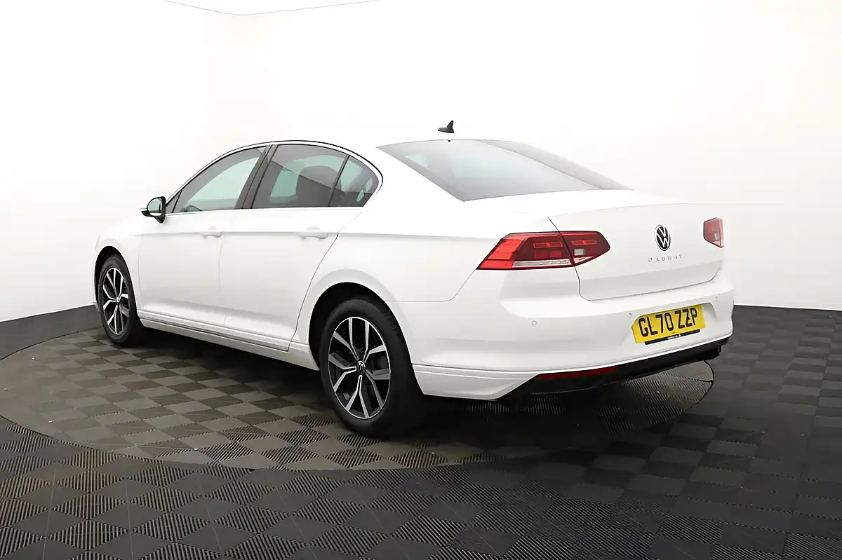 Used 2020 Volkswagen Passat Sel White - Interior and Exterior details 5