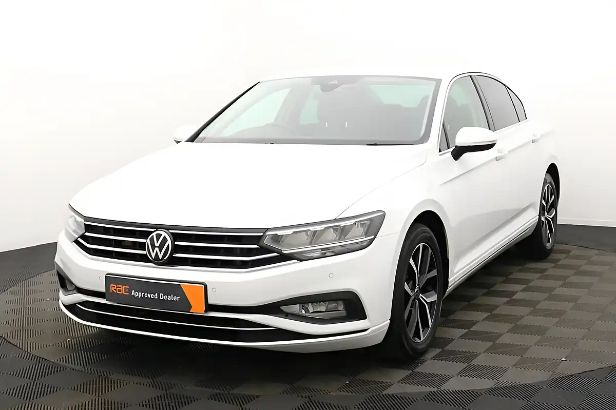 Used 2020 Volkswagen Passat Sel White - Interior and Exterior details 6