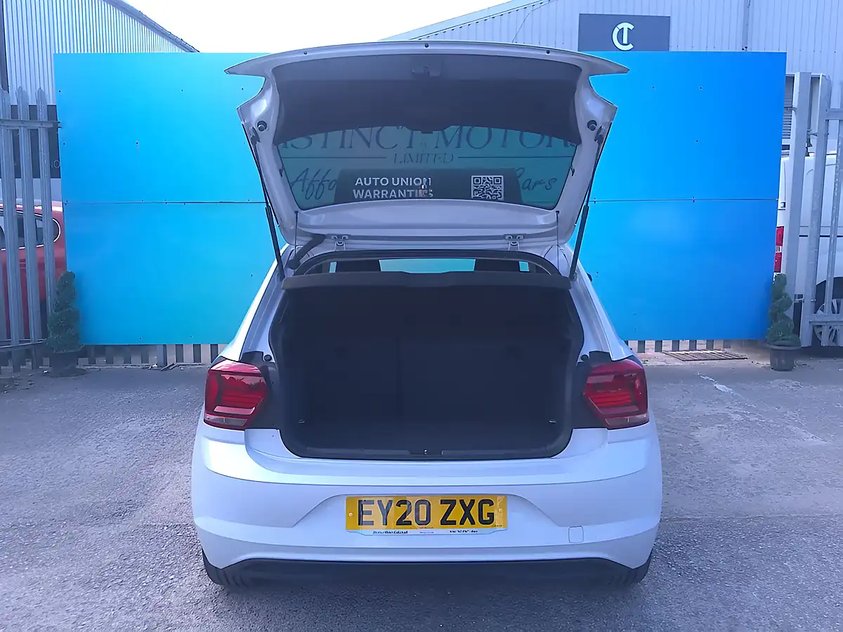 Used 2020 Volkswagen Polo Beats Silver - Interior and Exterior details 18