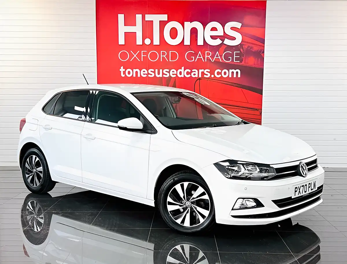 Used 2020 Volkswagen Polo Evo Match White - Front View