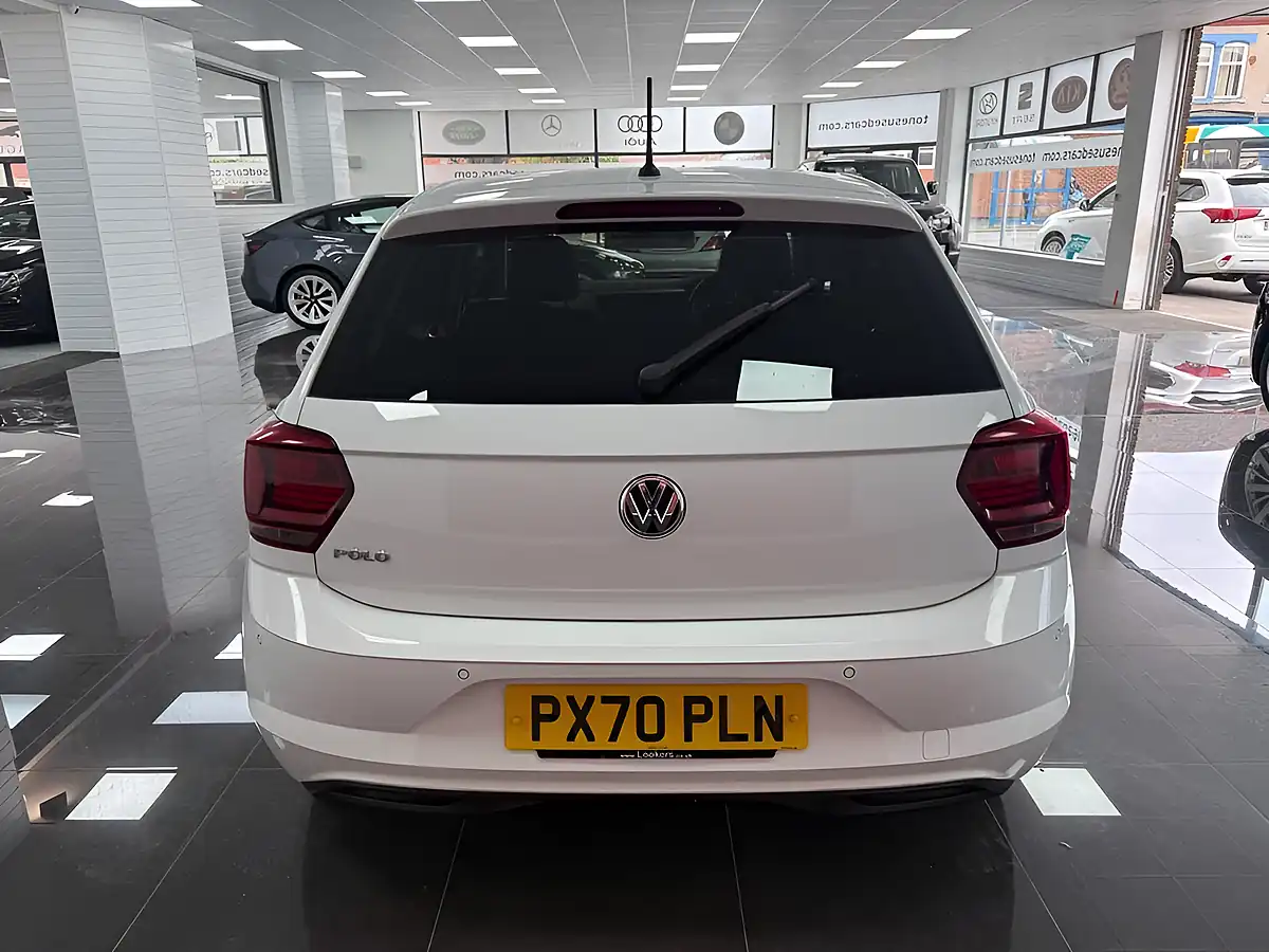 Used 2020 Volkswagen Polo Evo Match White - Interior and Exterior details 10
