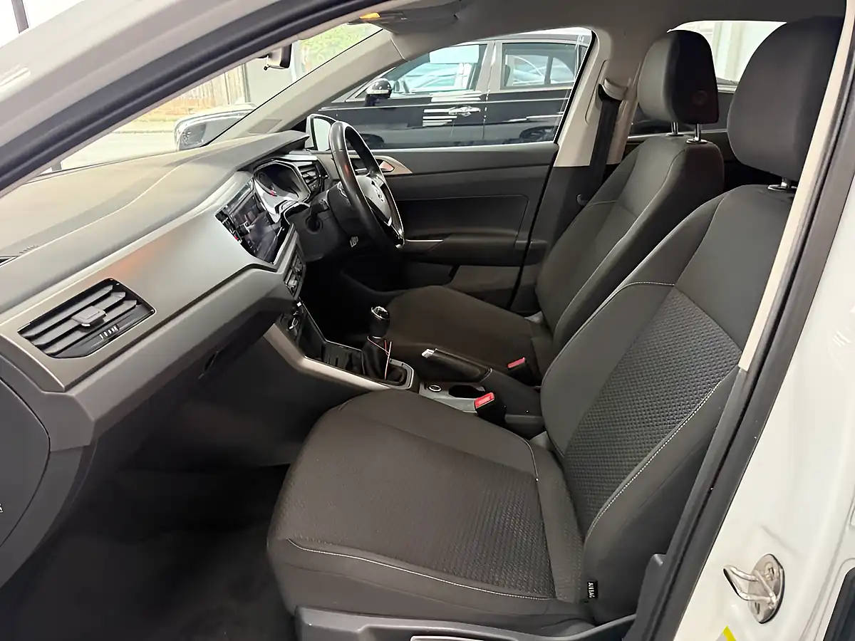Used 2020 Volkswagen Polo Evo Match White - Interior and Exterior details 14