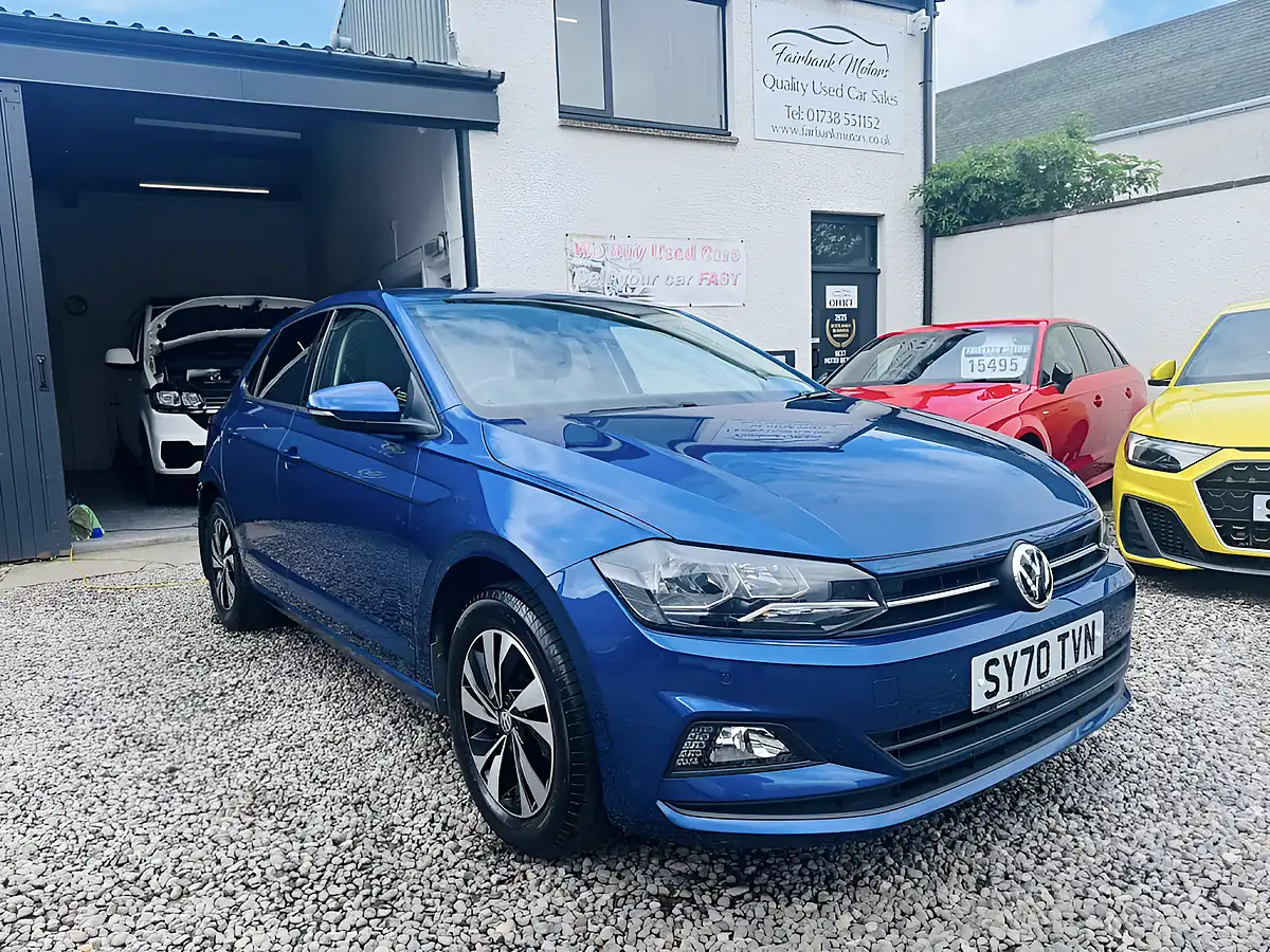 Used 2020 Volkswagen Polo Match Blue - Front View