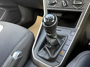 Used 2020 Volkswagen Polo Match Blue - Interior and Exterior details 11