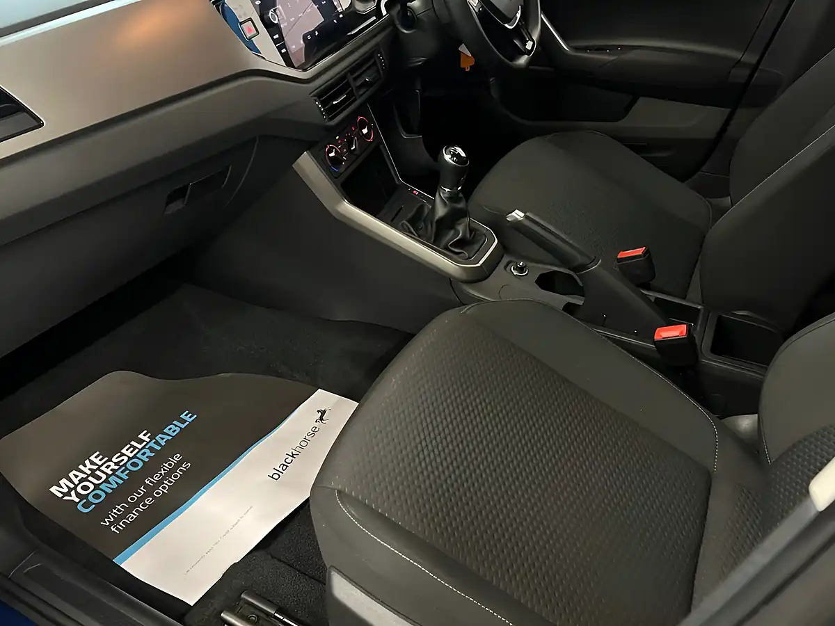 Used 2020 Volkswagen Polo Match Reef Blue - Interior and Exterior details 10