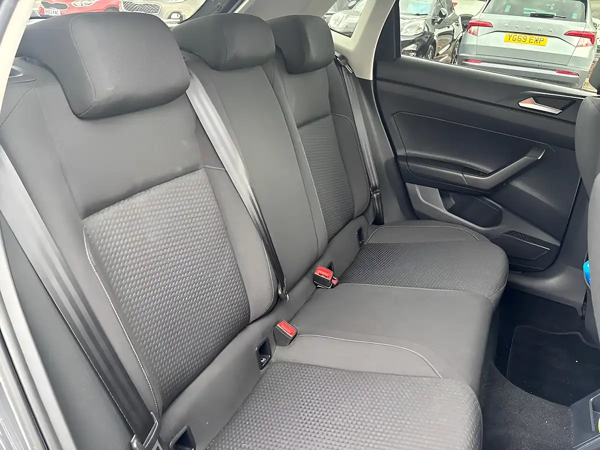 Used 2020 Volkswagen Polo Match Urano Grey - Interior and Exterior details 4