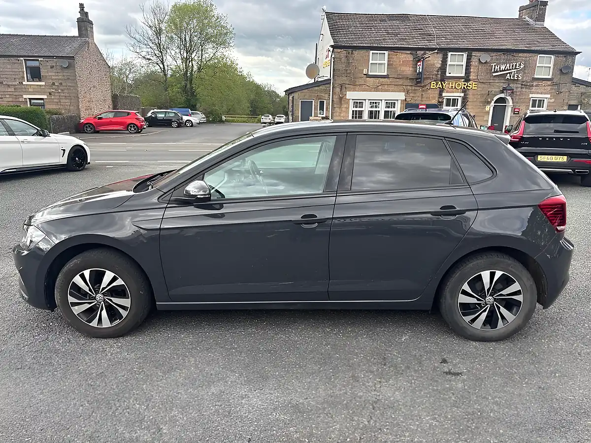 Used 2020 Volkswagen Polo Match Urano Grey - Interior and Exterior details 7