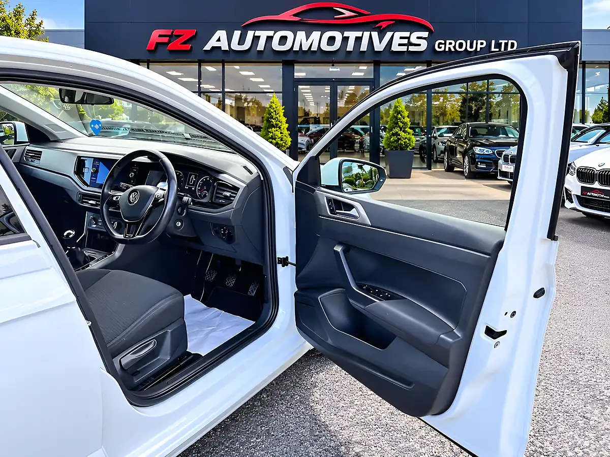 Used 2020 Volkswagen Polo Match White - Interior and Exterior details 4