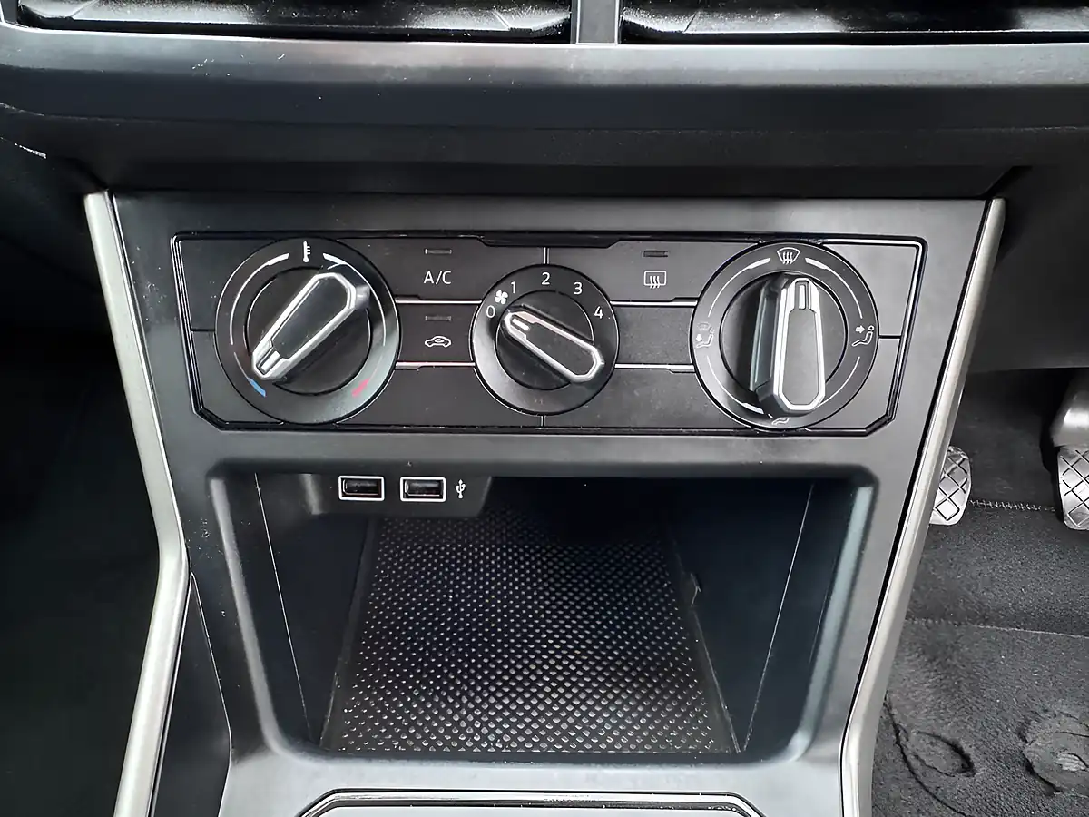 Used 2020 Volkswagen Polo Match White - Interior and Exterior details 17
