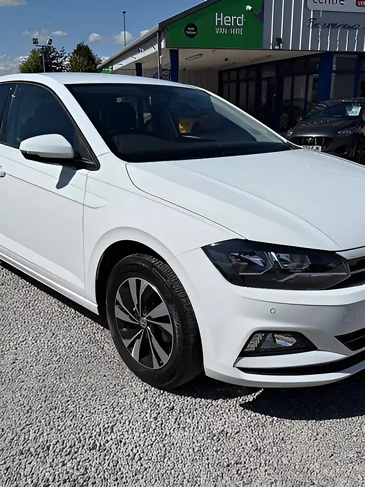 Used 2020 Volkswagen Polo R-Line Black - Interior and Exterior details 19