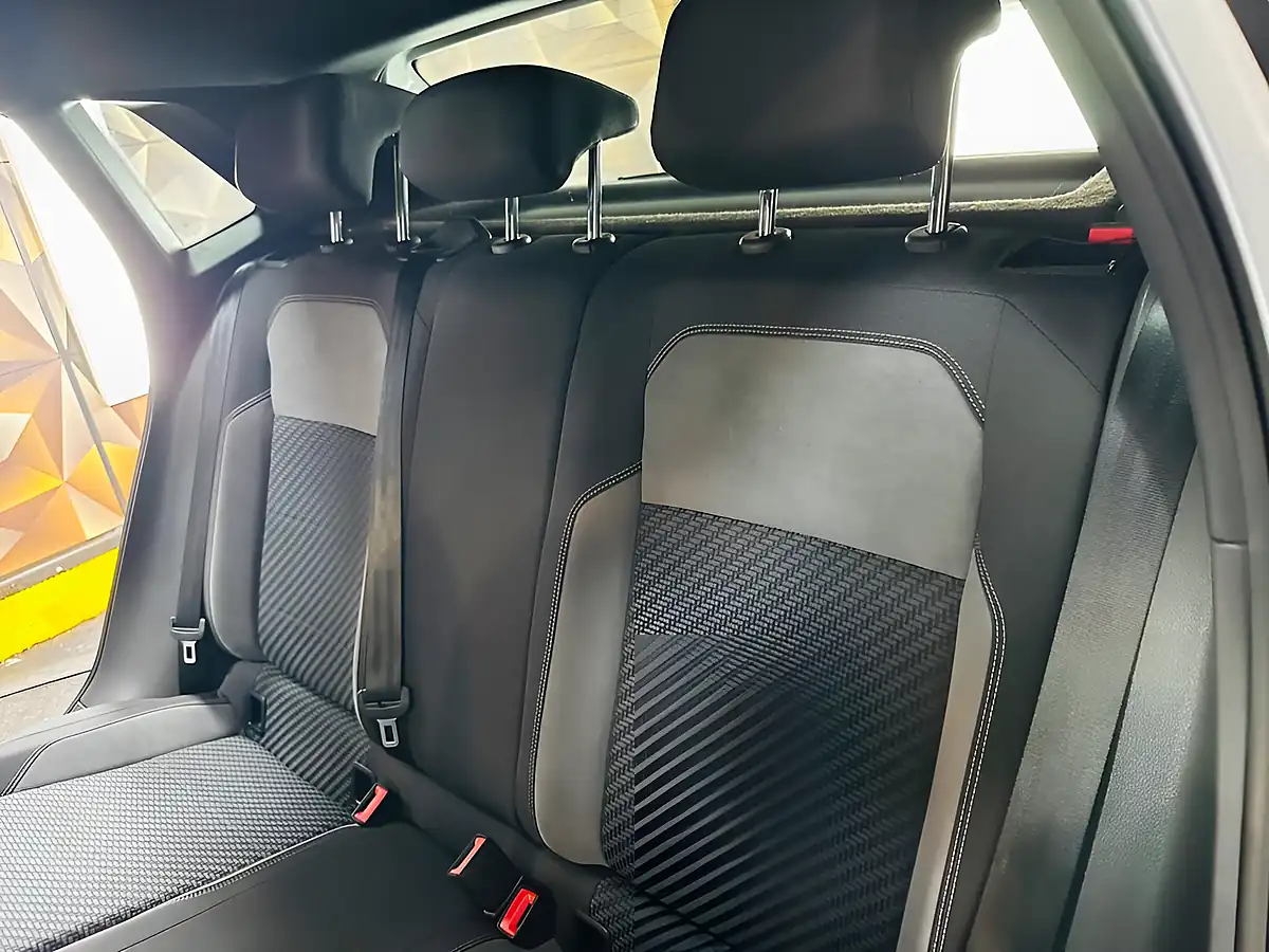 Used 2020 Volkswagen Polo R-Line White - Interior and Exterior details 11