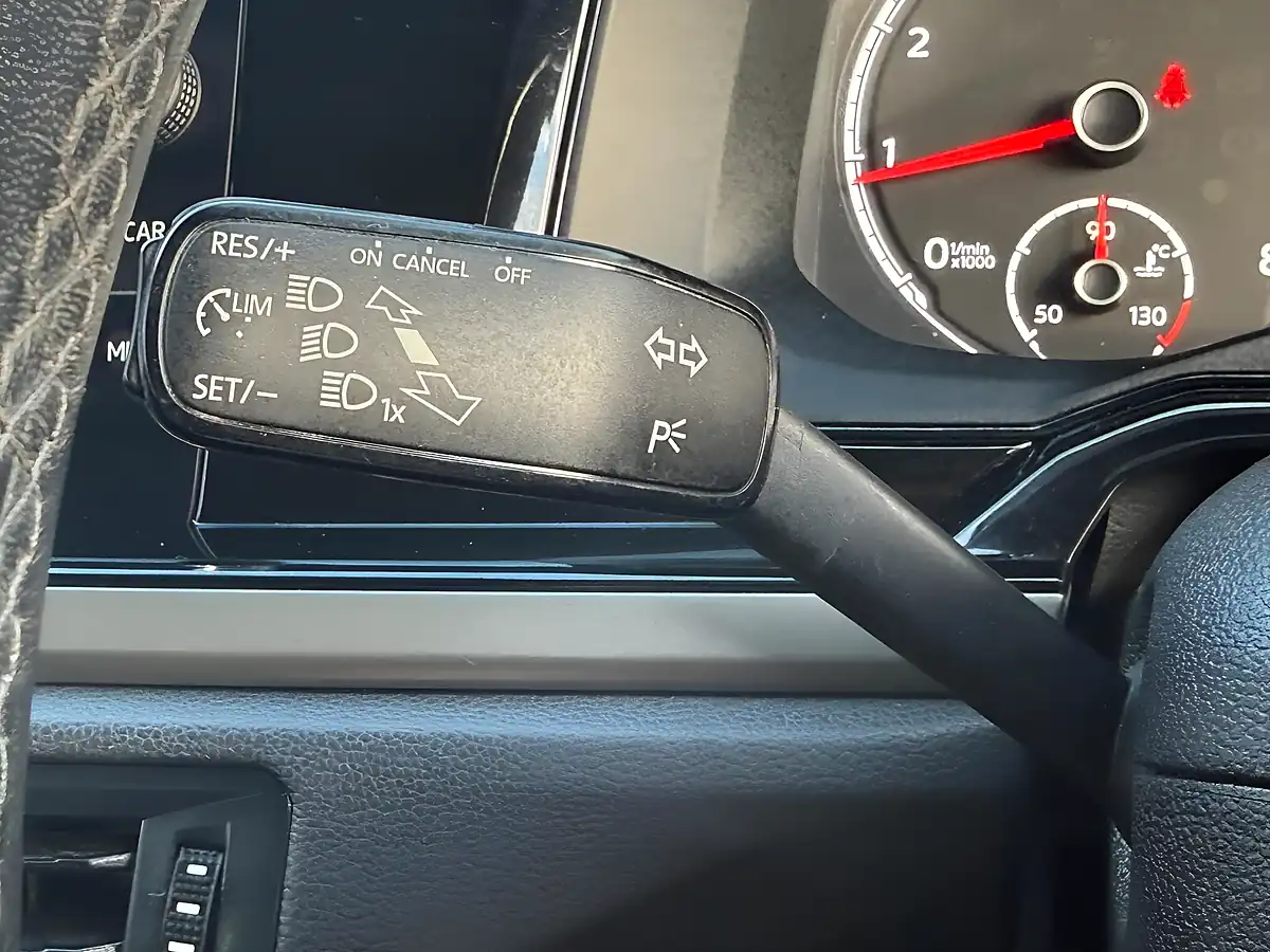 Used 2020 Volkswagen Polo Se Grey - Interior and Exterior details 16
