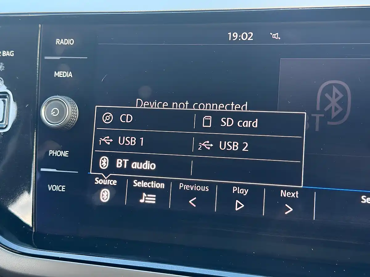 Used 2020 Volkswagen Polo Se Grey - Interior and Exterior details 18