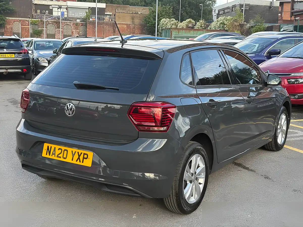 Used 2020 Volkswagen Polo Se Grey - Interior and Exterior details 9