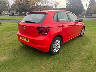 Used 2020 Volkswagen Polo Se Red - Interior and Exterior details 4