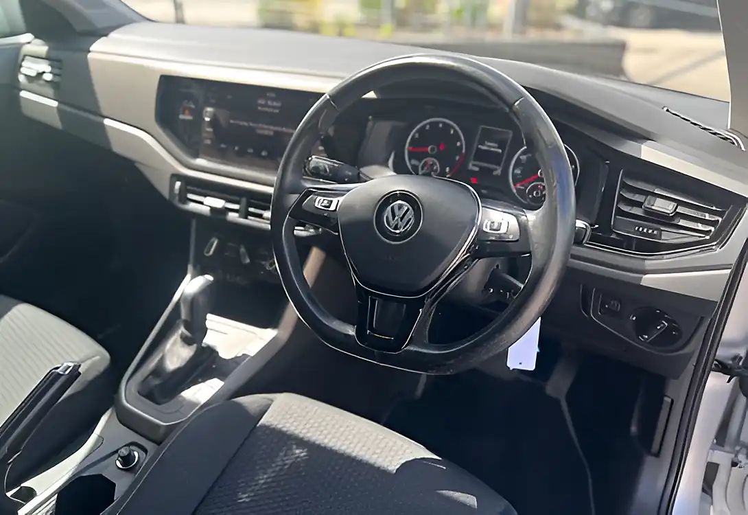 Used 2020 Volkswagen Polo Se Reflex Silver - Interior and Exterior details 16