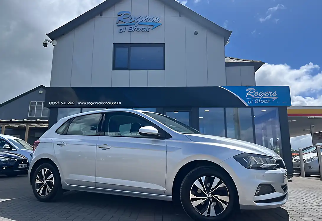 Used 2020 Volkswagen Polo Se Reflex Silver - Interior and Exterior details 2