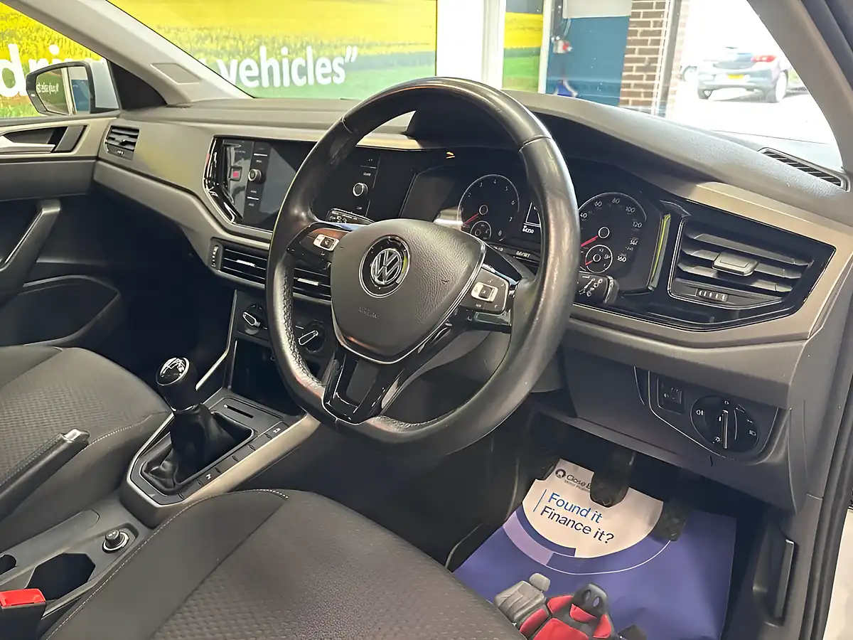 Used 2020 Volkswagen Polo Se Silver - Interior and Exterior details 13