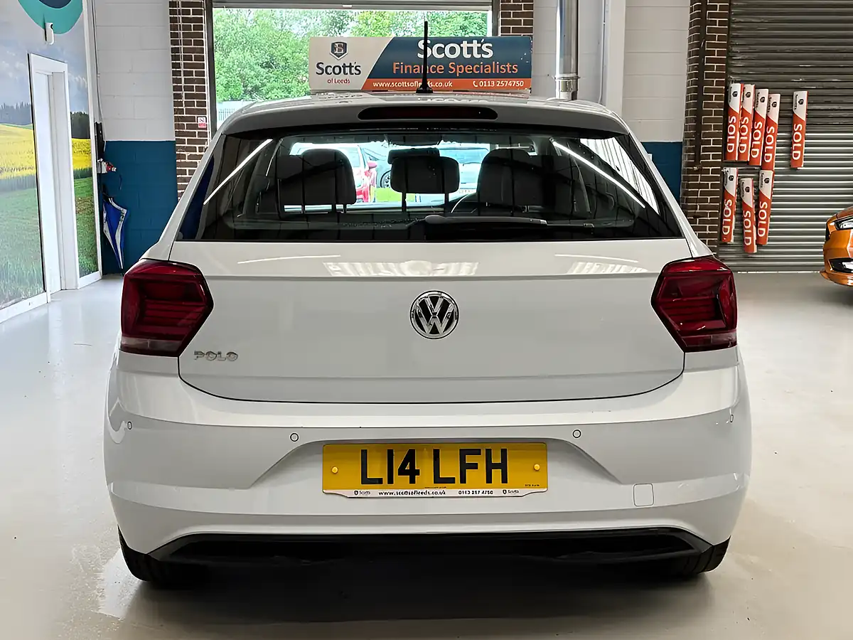 Used 2020 Volkswagen Polo Se Silver - Interior and Exterior details 6