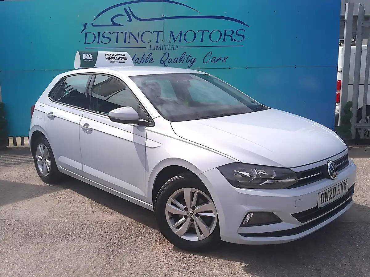 Used 2020 Volkswagen Polo Se Silver - Front View