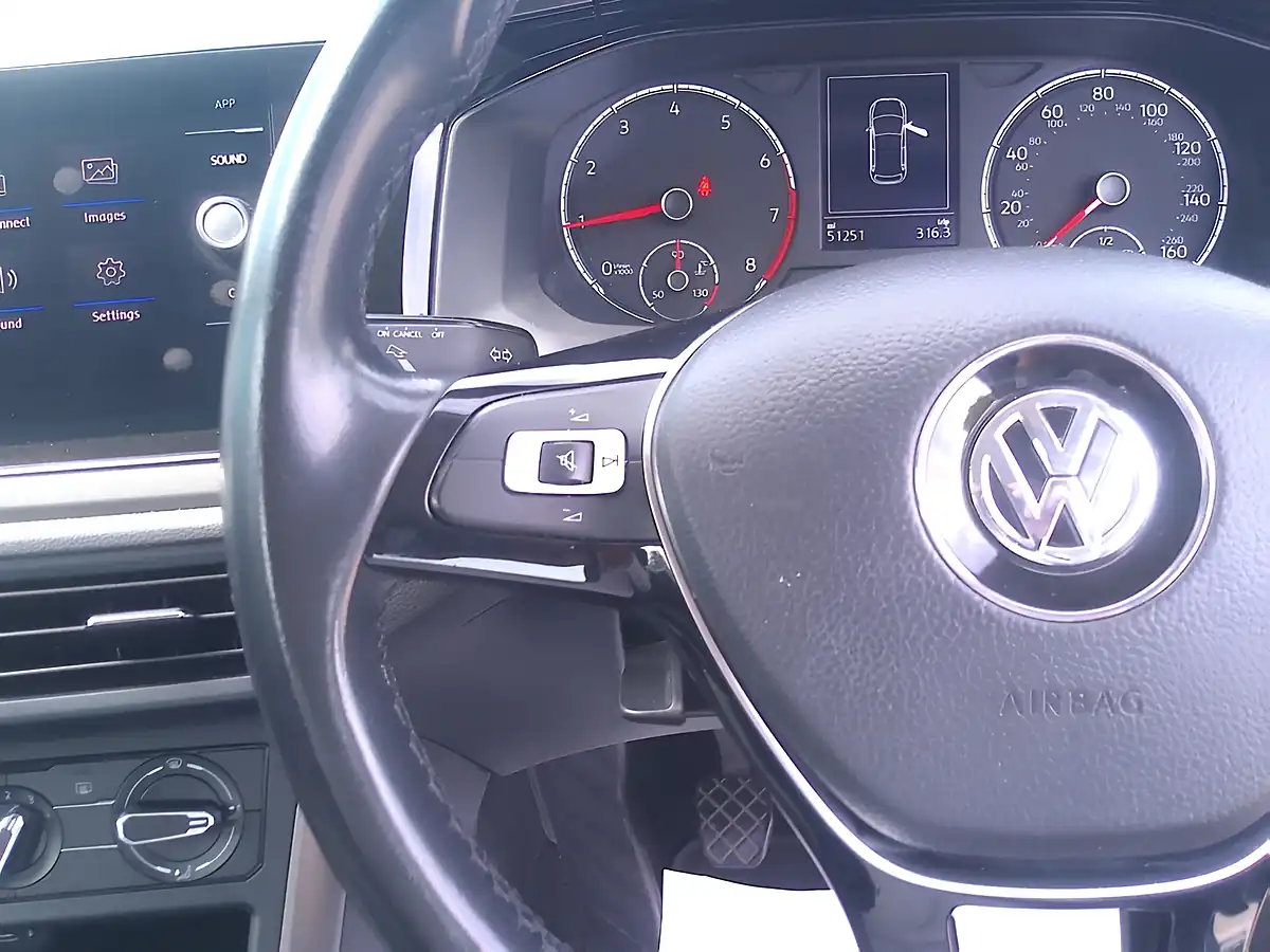 Used 2020 Volkswagen Polo Se Silver - Interior and Exterior details 10