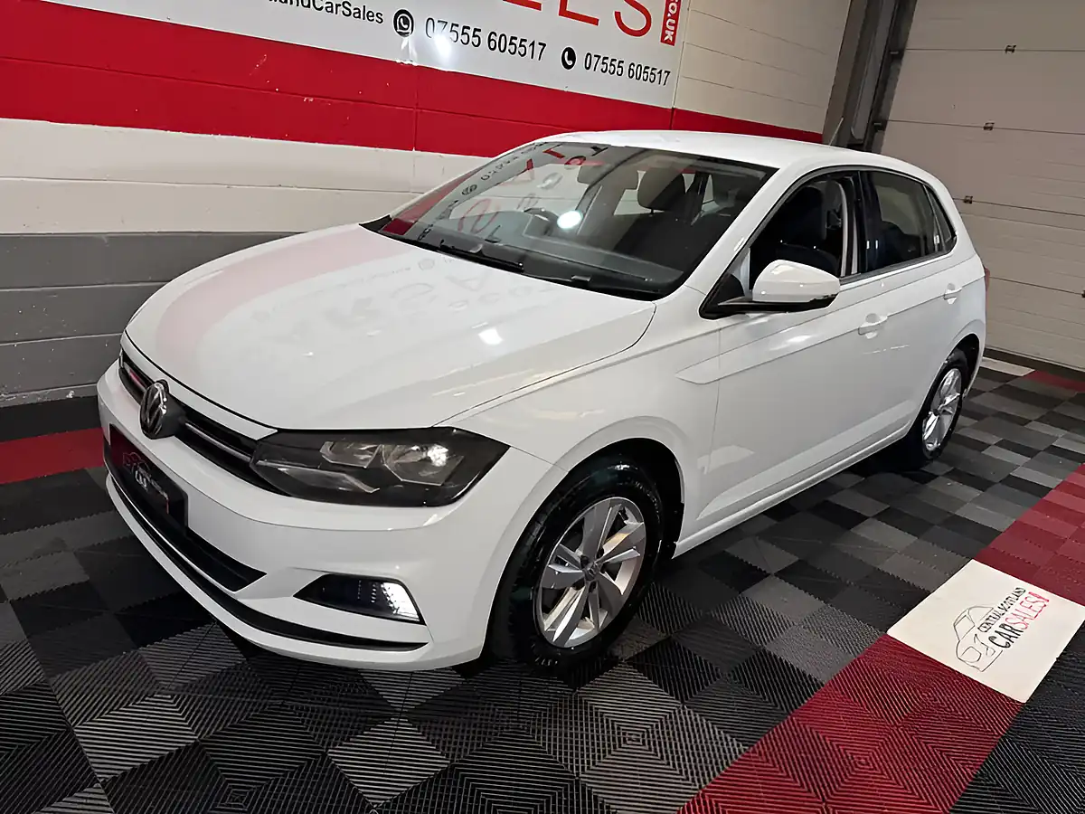 Used 2020 Volkswagen Polo Se White - Interior and Exterior details 7