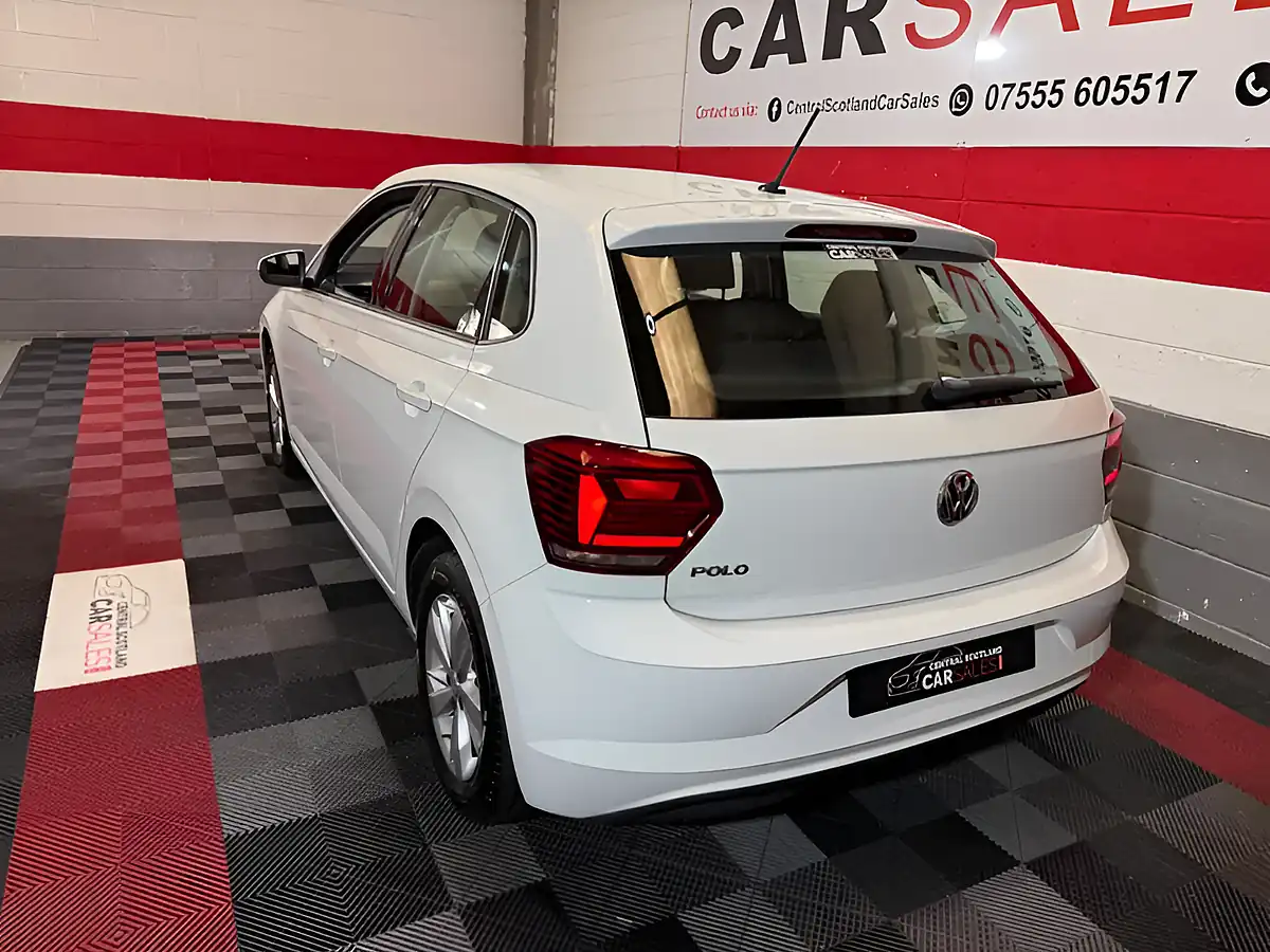 Used 2020 Volkswagen Polo Se White - Interior and Exterior details 8