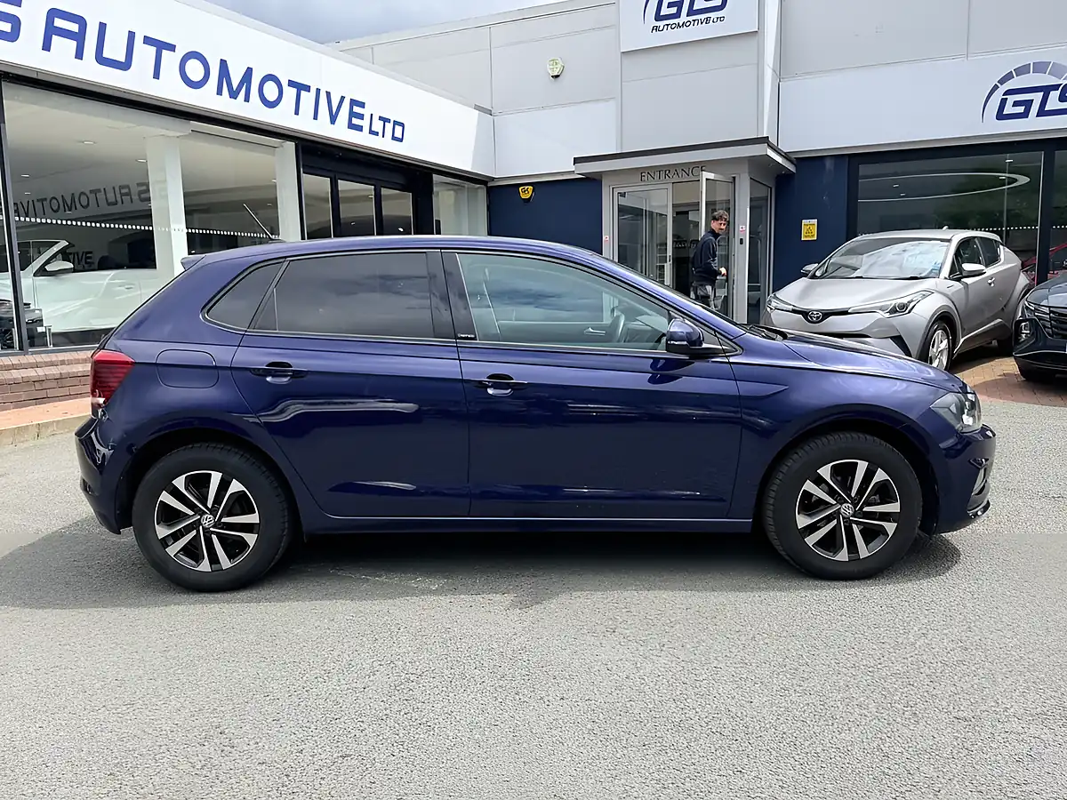 Used 2020 Volkswagen Polo United Atlantic Blue - Interior and Exterior details 5