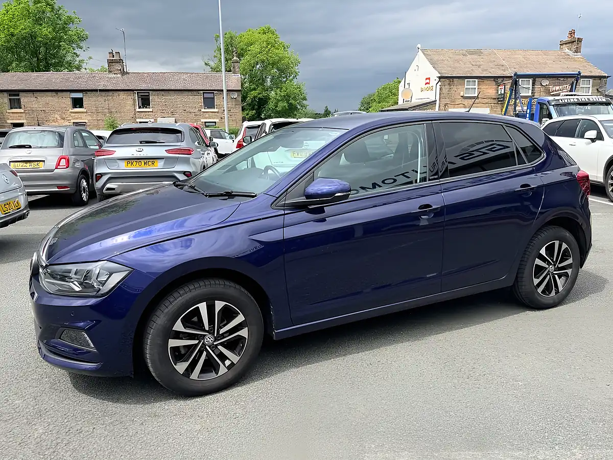 Used 2020 Volkswagen Polo United Atlantic Blue - Interior and Exterior details 8