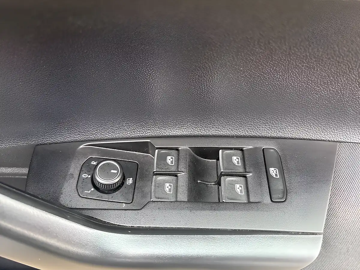 Used 2020 Volkswagen Polo United Grey - Interior and Exterior details 14