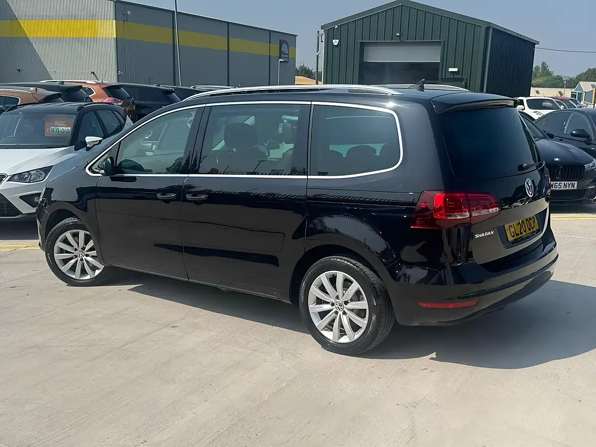 Used 2020 Volkswagen Sharan Sel Black - Interior and Exterior details 7