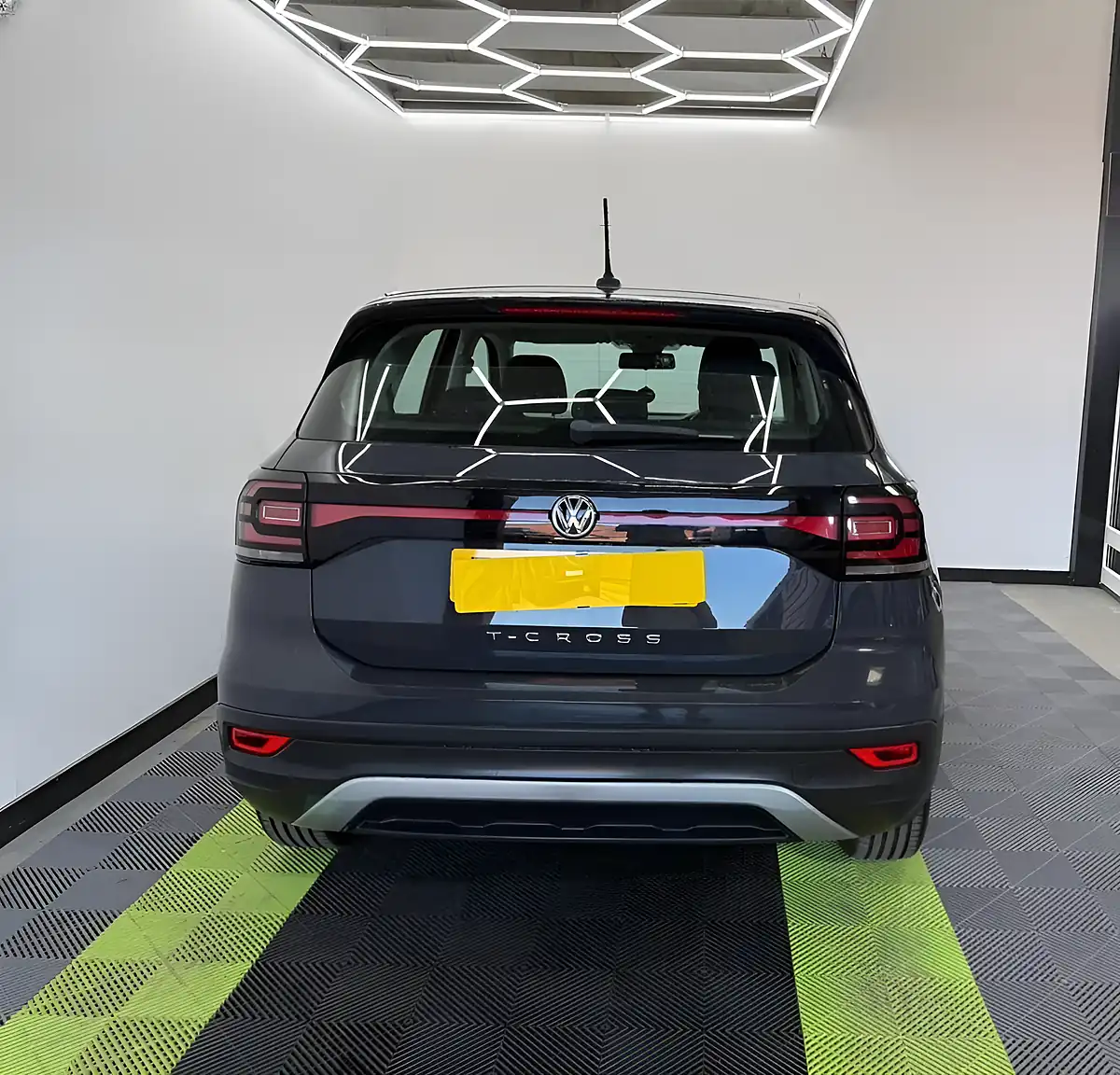 Used 2020 Volkswagen T-Cross S Grey - Interior and Exterior details 5