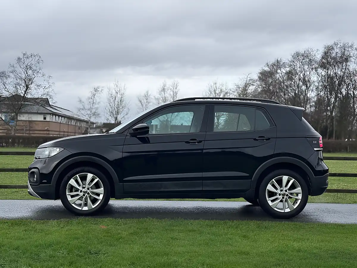 Used 2020 Volkswagen T-Cross Se Black - Interior and Exterior details 6