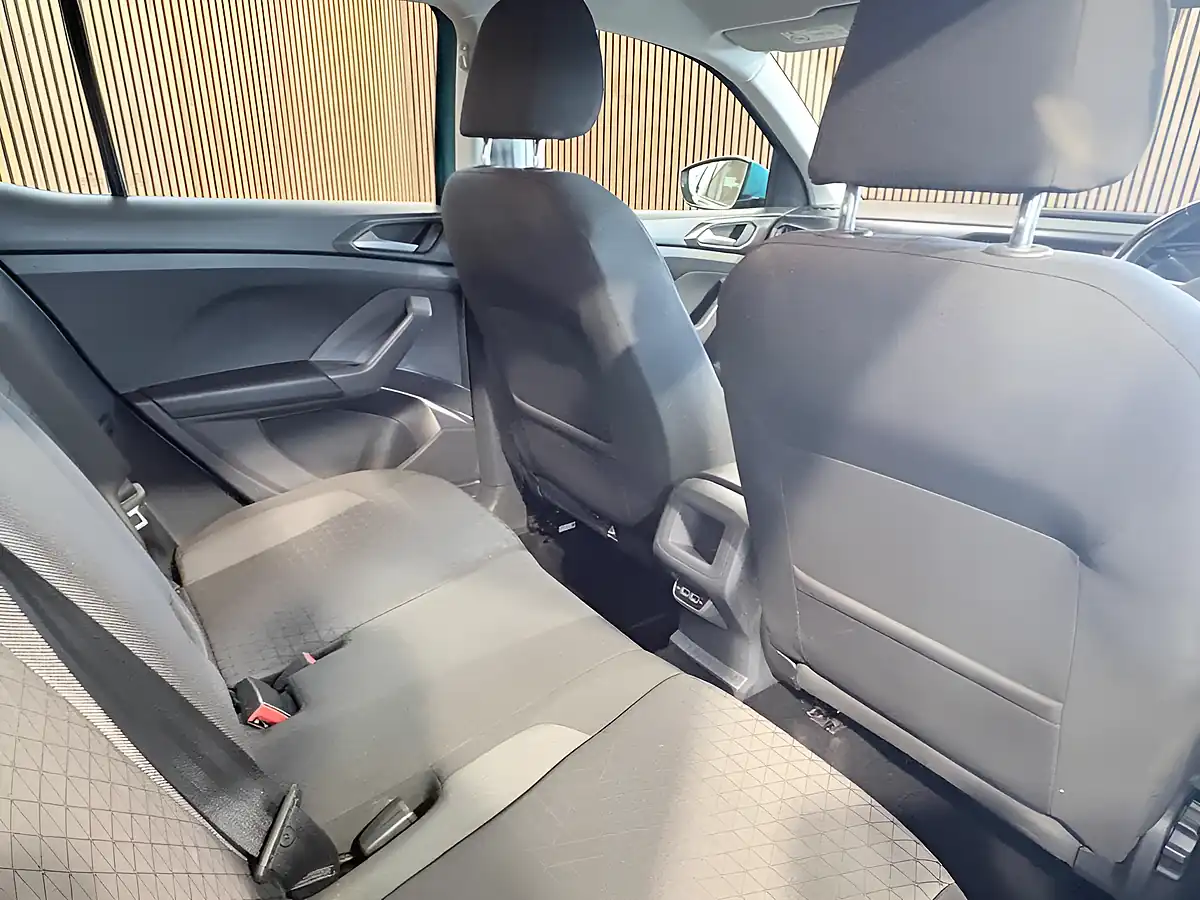 Used 2020 Volkswagen T-Cross Se Blue - Interior and Exterior details 18