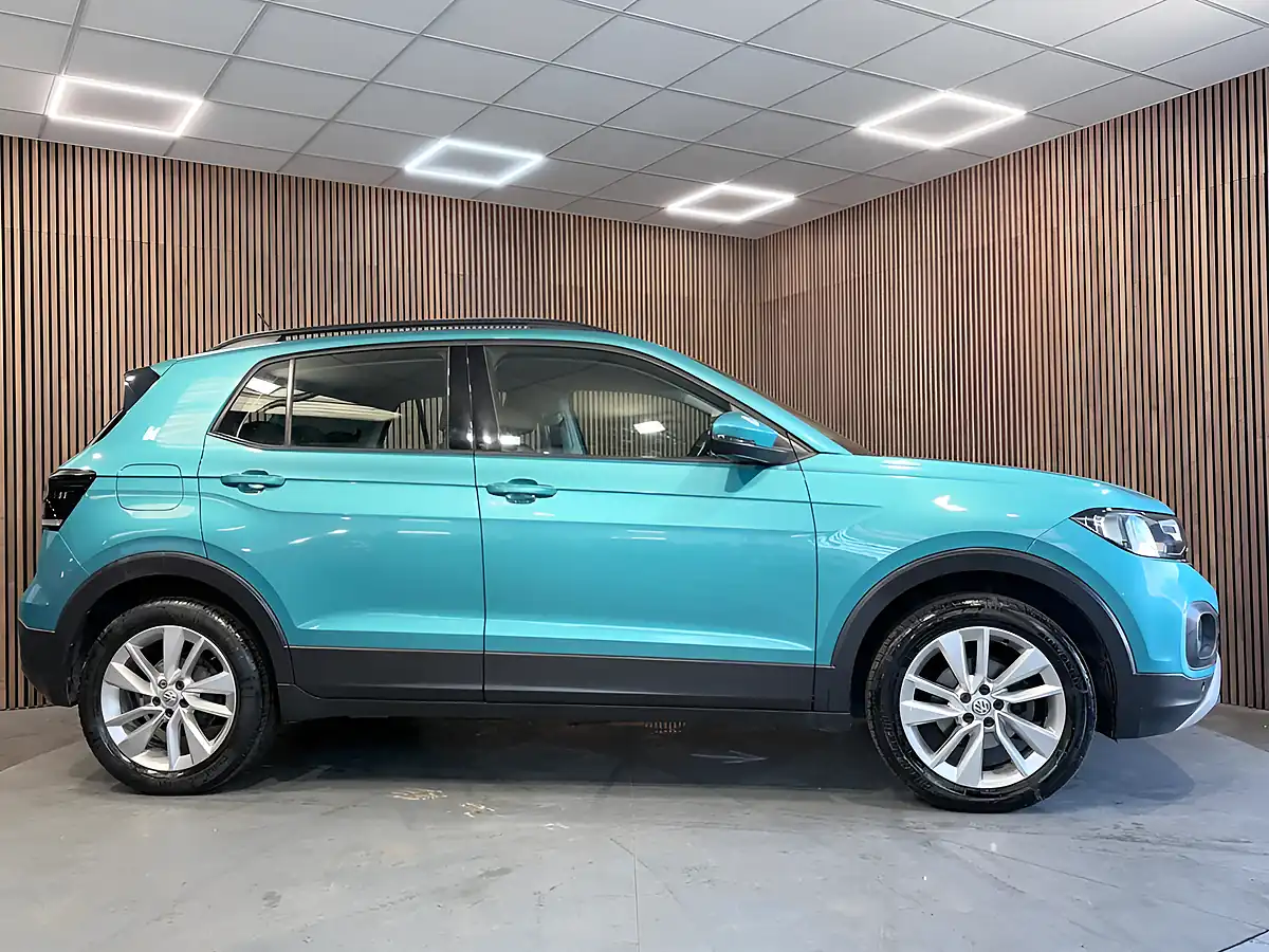 Used 2020 Volkswagen T-Cross Se Blue - Interior and Exterior details 8