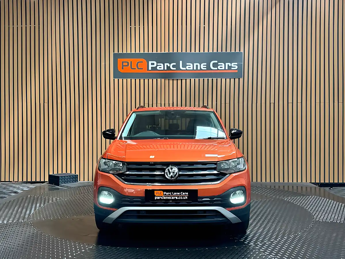 Used 2020 Volkswagen T-Cross Se Energetic Orange - Interior and Exterior details 8