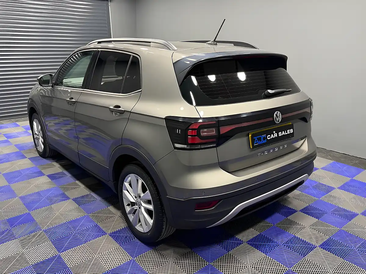 Used 2020 Volkswagen T-Cross Se Limestone Grey - Interior and Exterior details 10