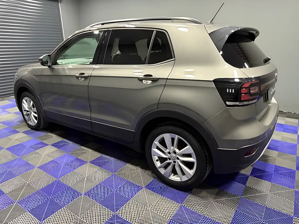 Used 2020 Volkswagen T-Cross Se Limestone Grey - Interior and Exterior details 8