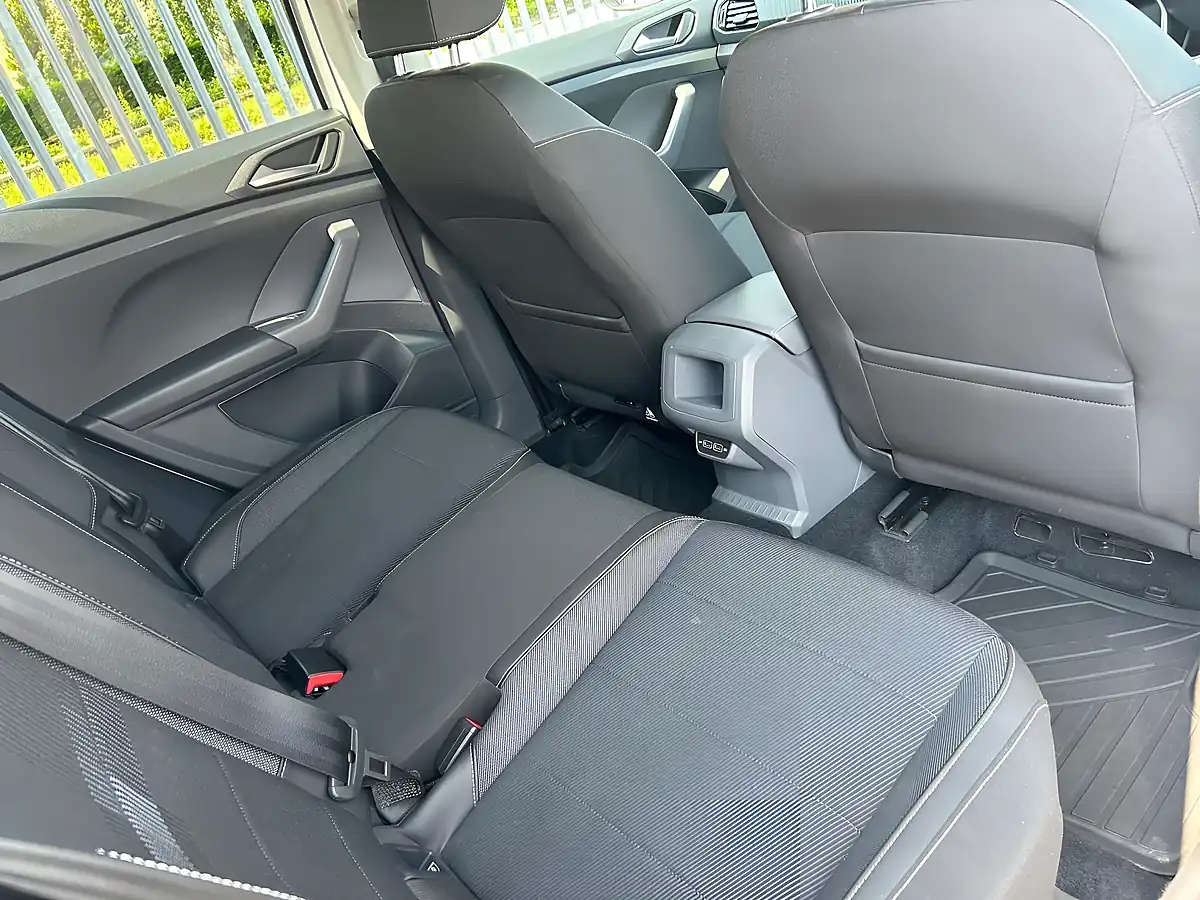 Used 2020 Volkswagen T-Cross Se Silver - Interior and Exterior details 12
