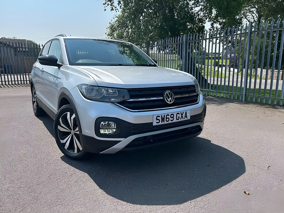 Used 2020 Volkswagen T-Cross Se Silver - Interior and Exterior details 6