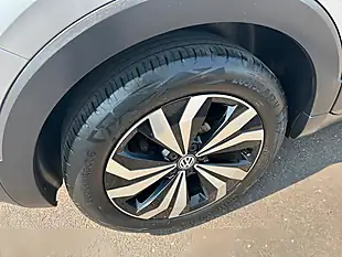 Used 2020 Volkswagen T-Cross Se Silver - Interior and Exterior details 7