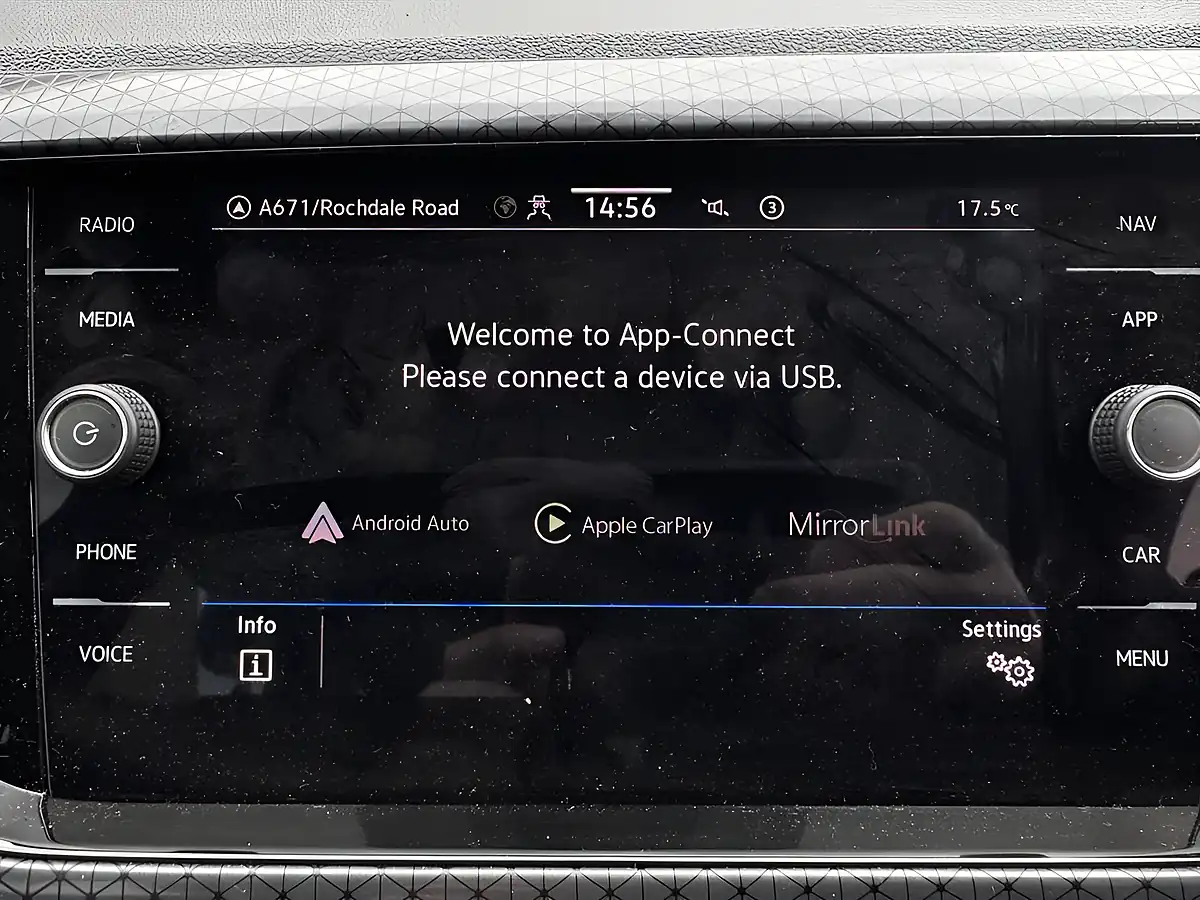 Used 2020 Volkswagen T-Cross Sel Blue - Interior and Exterior details 12