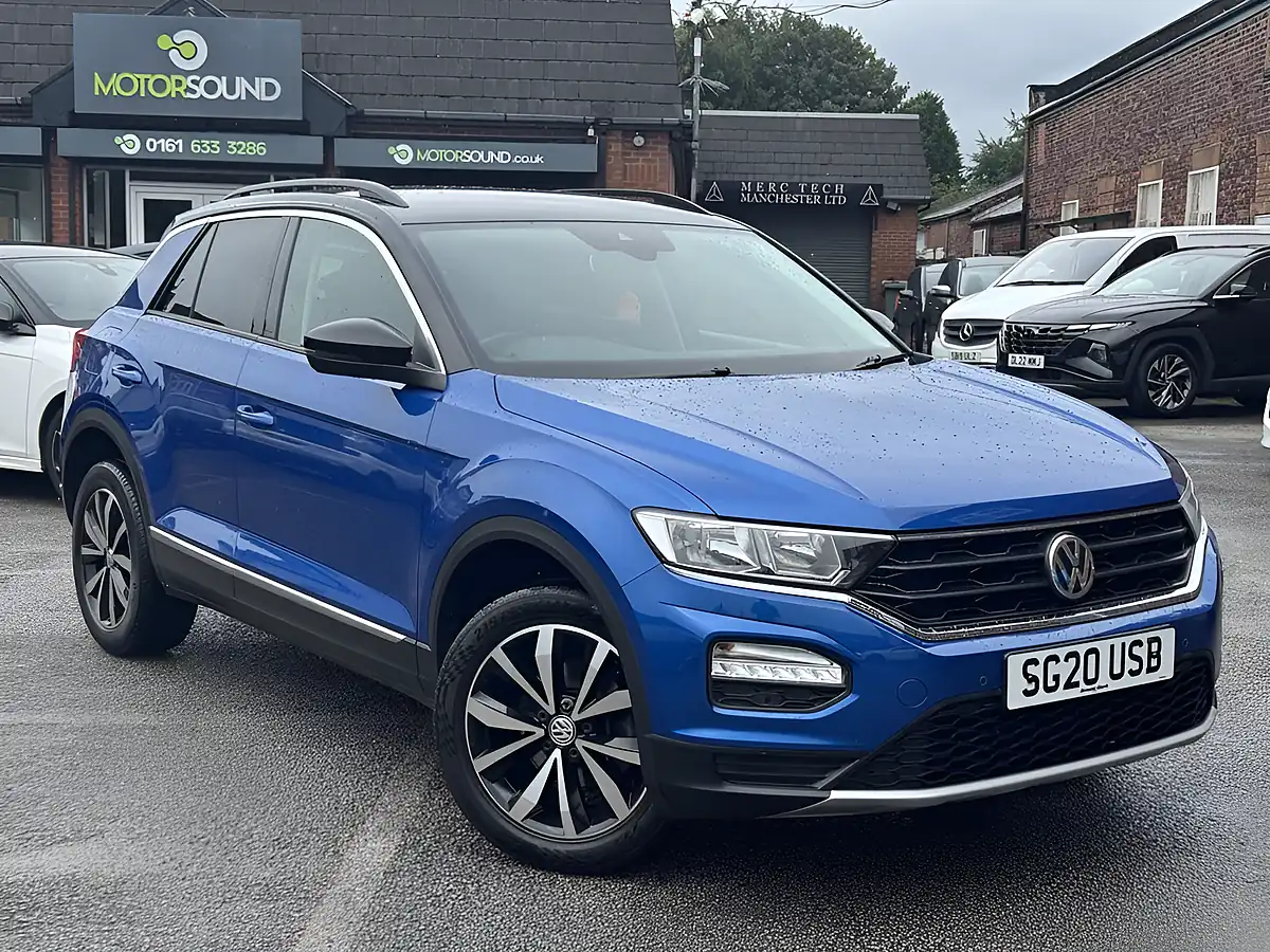 Used 2020 Volkswagen T-Roc Design Blue - Front View