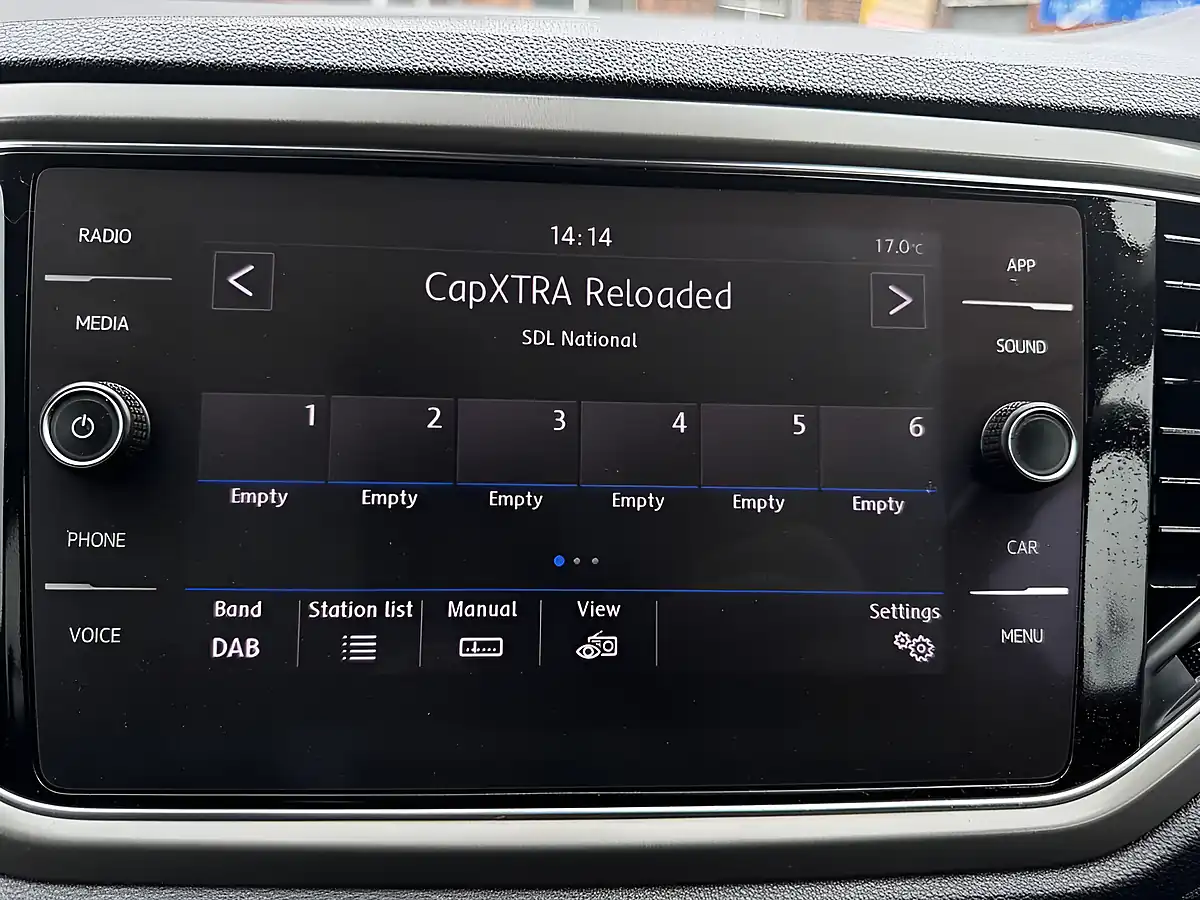 Used 2020 Volkswagen T-Roc Design Blue - Interior and Exterior details 13