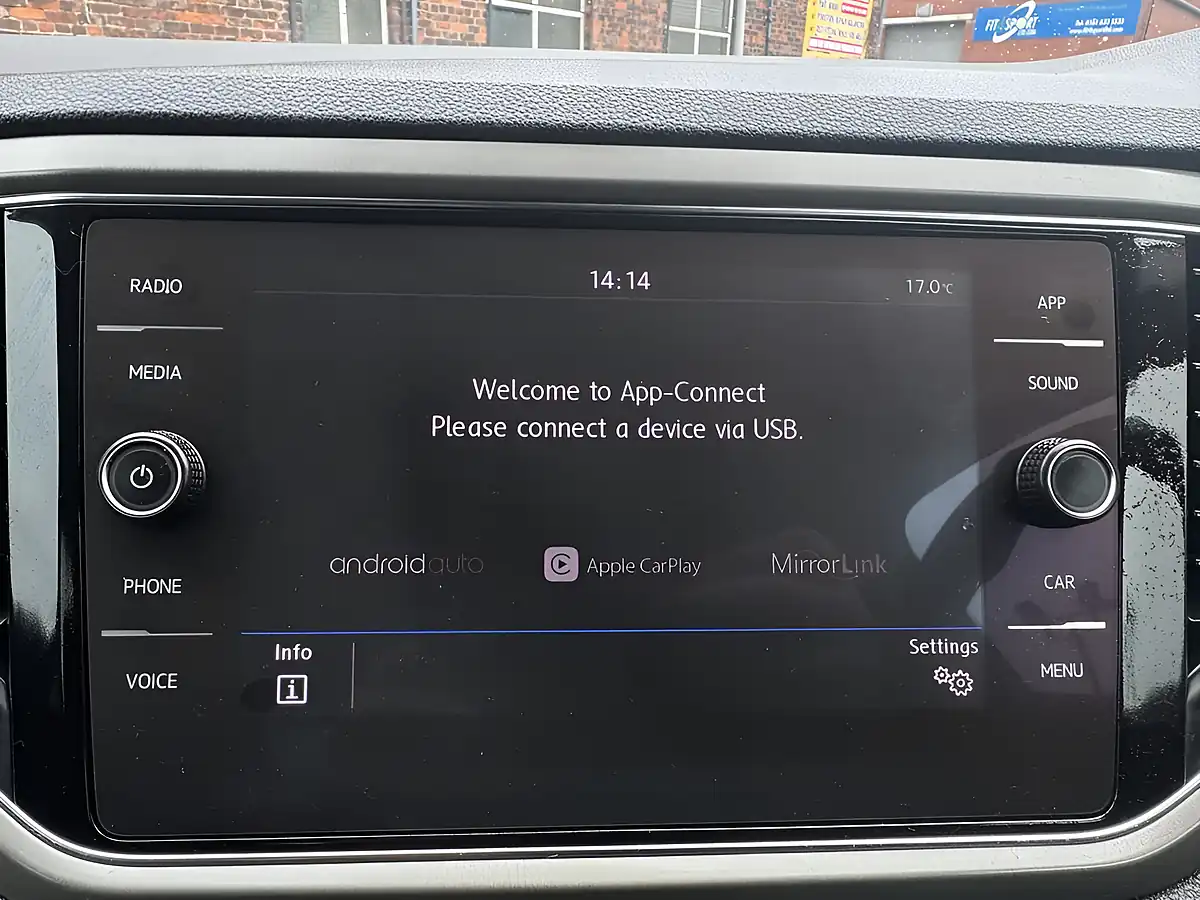Used 2020 Volkswagen T-Roc Design Blue - Interior and Exterior details 15
